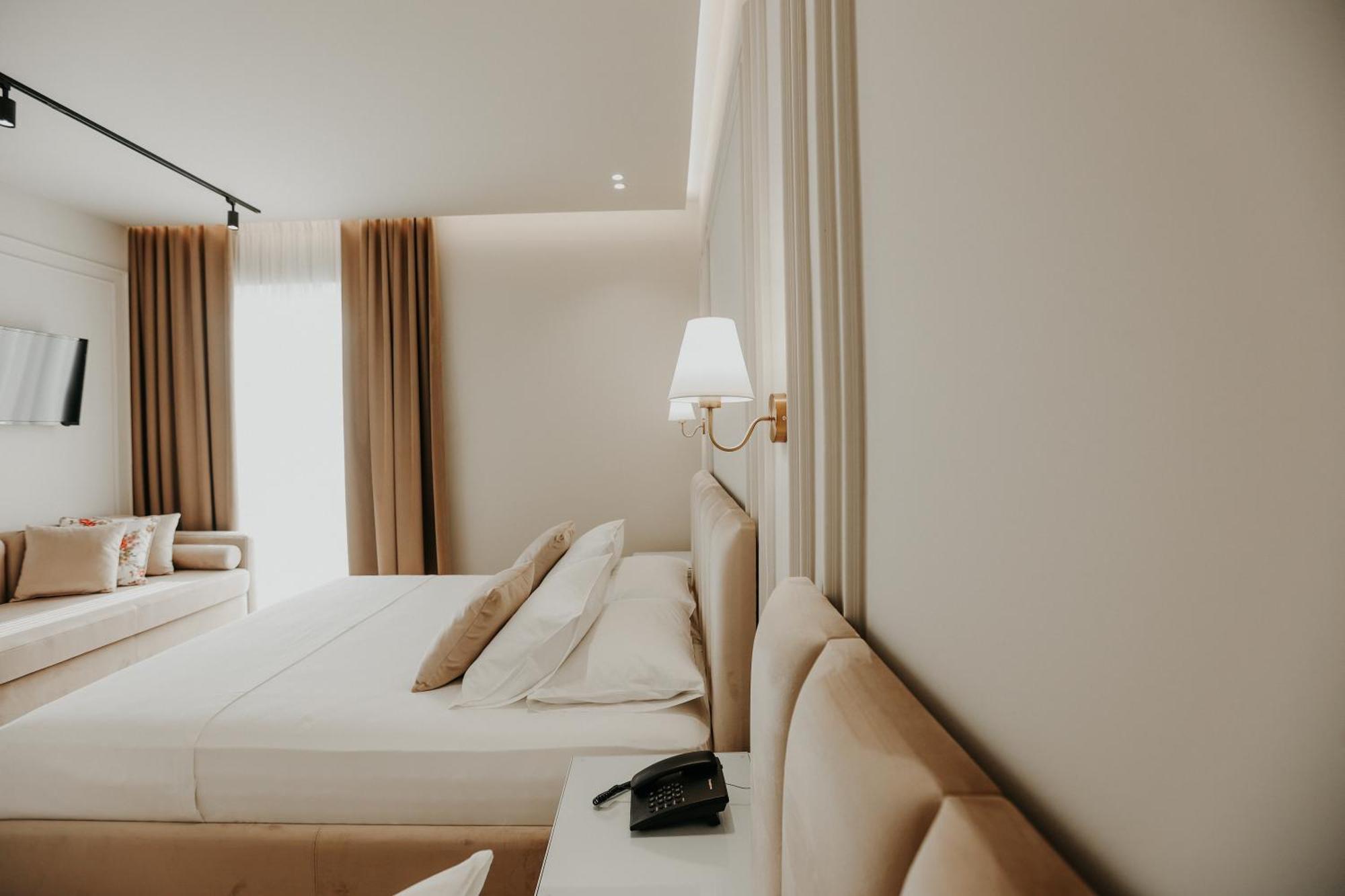 Seaside Hotel Vlorë 외부 사진
