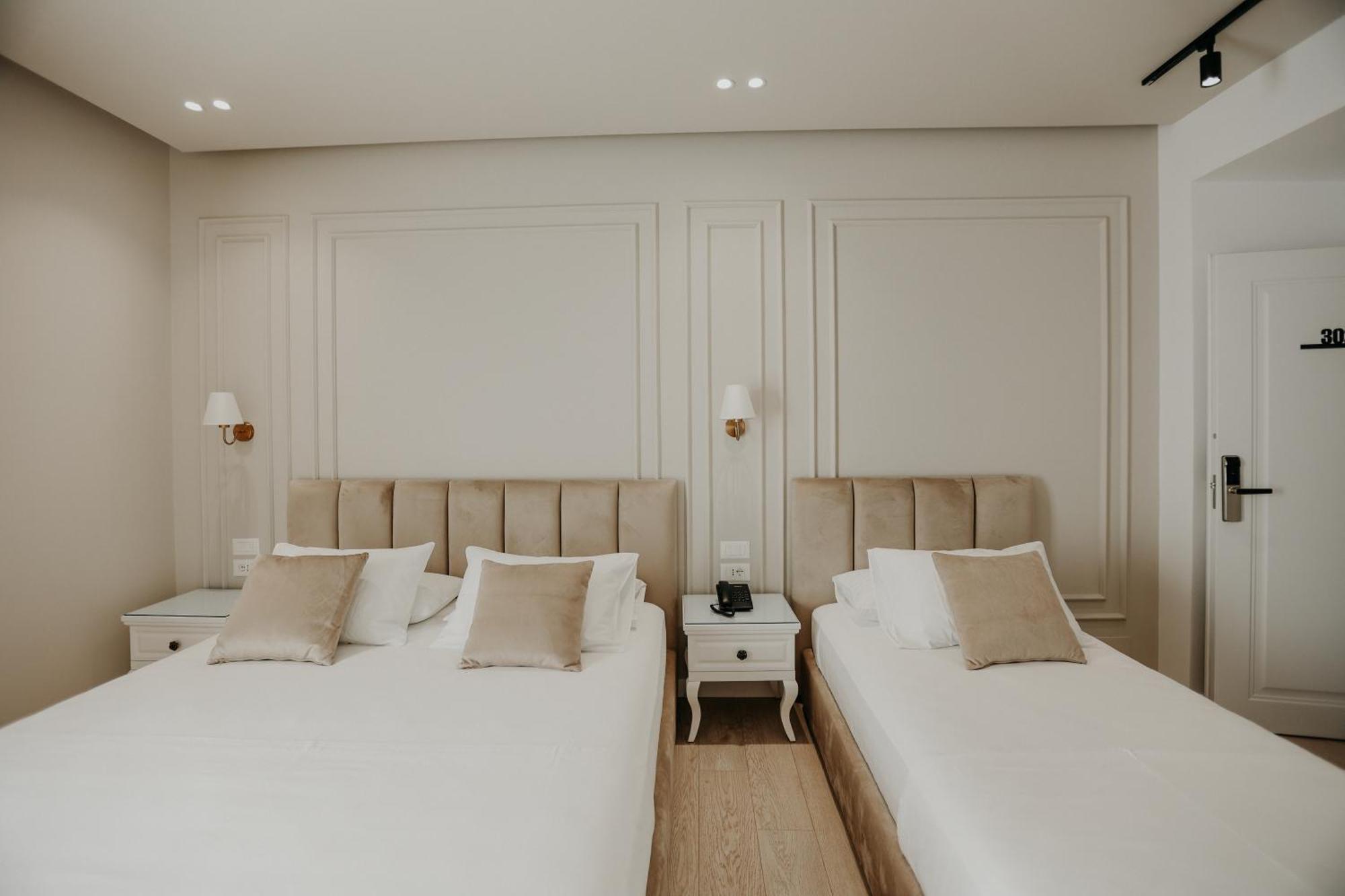 Seaside Hotel Vlorë 외부 사진