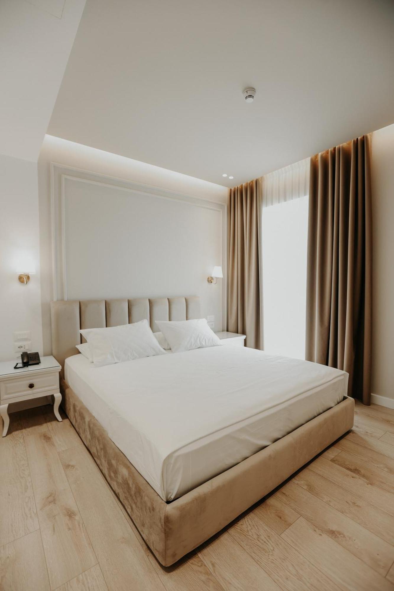 Seaside Hotel Vlorë 외부 사진