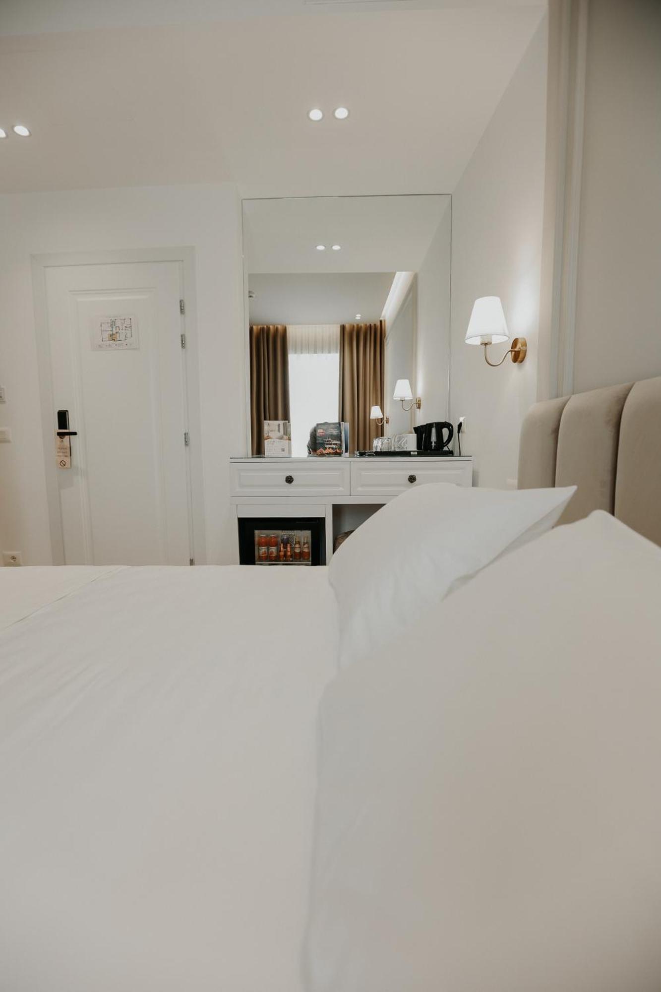 Seaside Hotel Vlorë 외부 사진