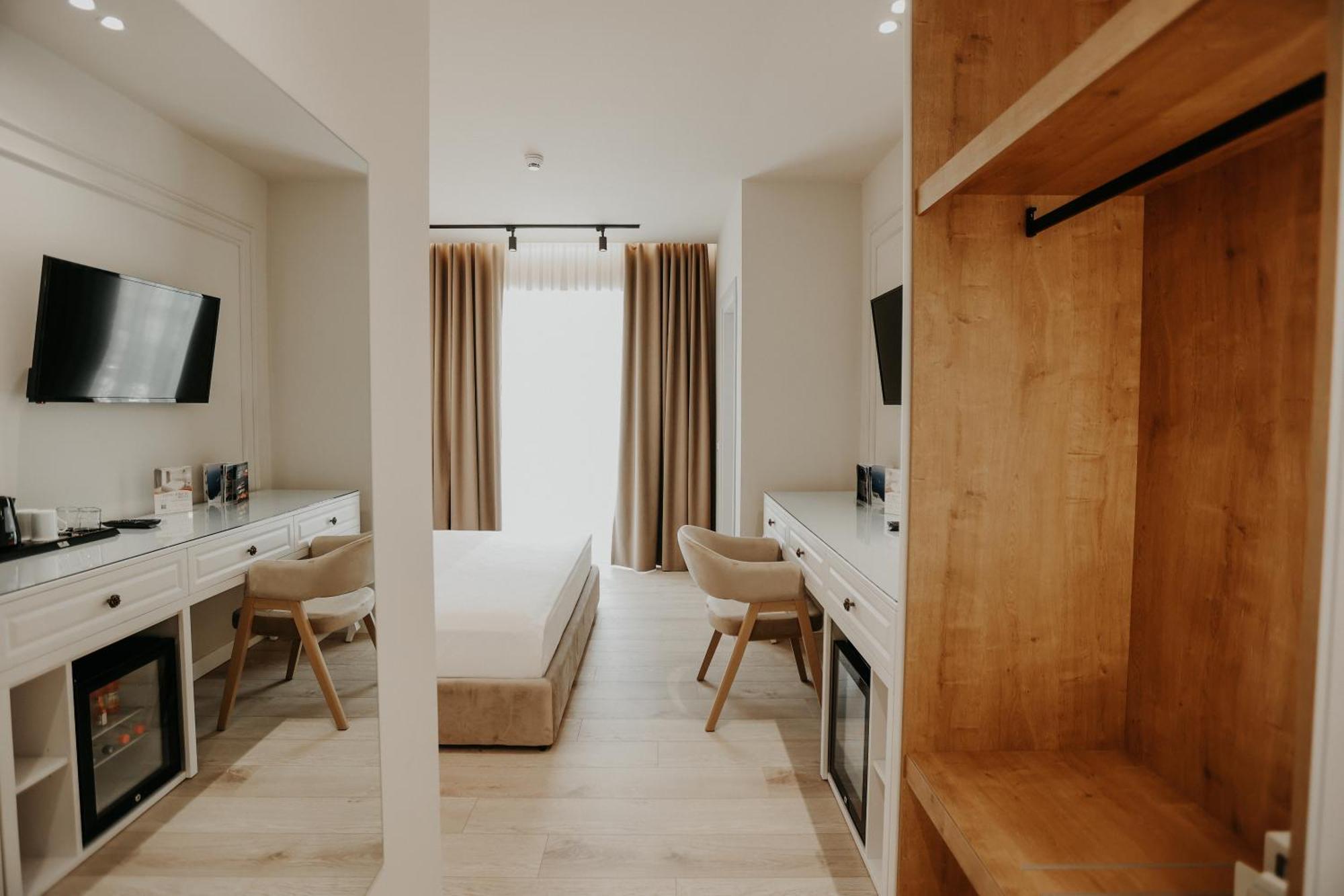 Seaside Hotel Vlorë 외부 사진