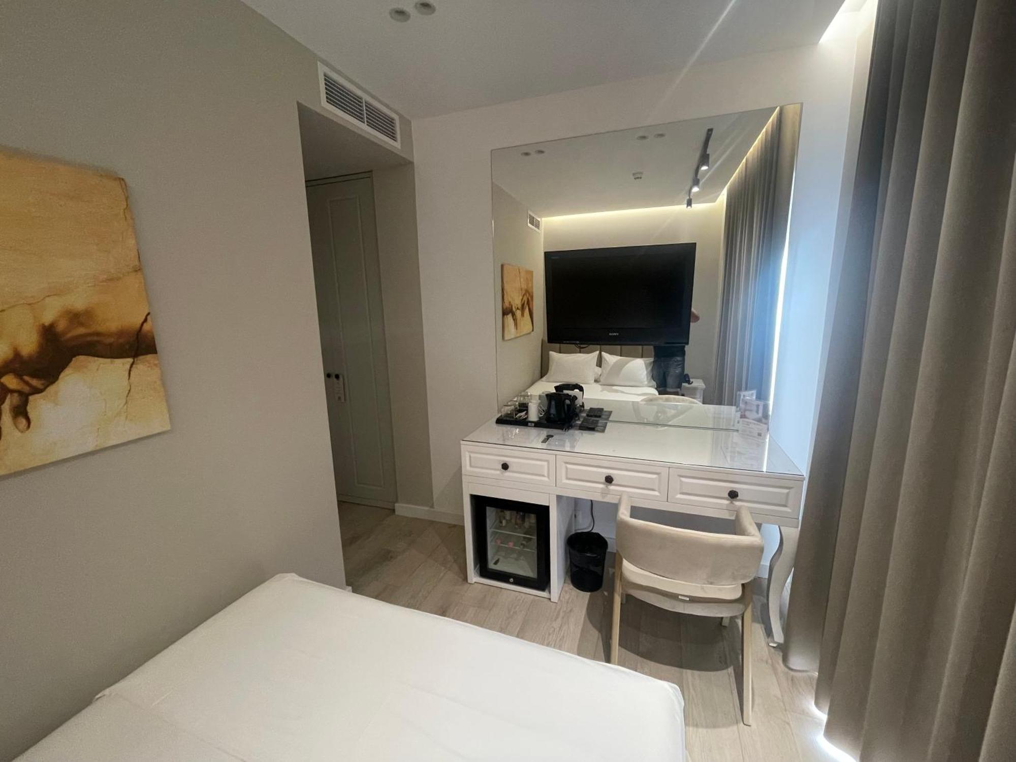 Seaside Hotel Vlorë 외부 사진